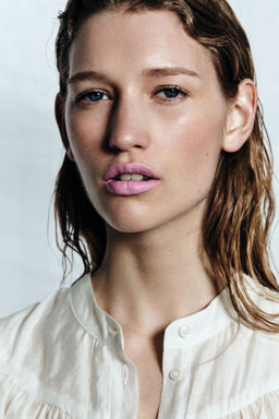 Blusa con mangas mariposa - H&m фото 4