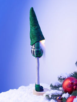 Фигура текстиль «Гном в зелёном» 42 см, 1 LED, от батареек AG13×3, свечение тёплое белое