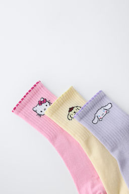 PACK TRES CALCETINES MEDIOS HELLO KITTY AND FRIENDS  SANRIO / Multicolor - Zara фото 3