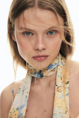 Vestido de gasa con volantes y fular - H&m фото 3