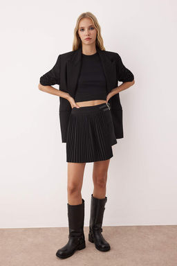 Siyah Piliseli Kemer Detayl? Mini Sort & Bermuda TWOAW26SR00018 - Trendyolmilla фото 2