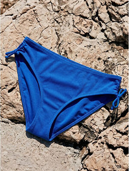 Kad?n Ba?lama Detayl? Bikini Alt
