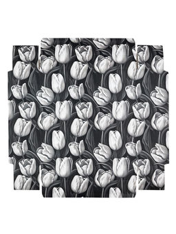 Коробка для цветов с вазой и пластиковыми окнами складная «Чёрно-белая эстетика», 23×30×23 см