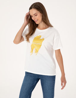 Beyaz Regular Fit Ti__rt