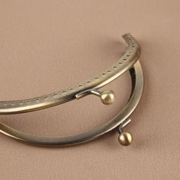 Фермуар пришивной «Полукруг», 10×6.5 см, цвет бронзовый