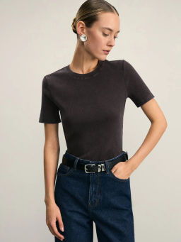 Футболка с эффектом стирки / Zarina