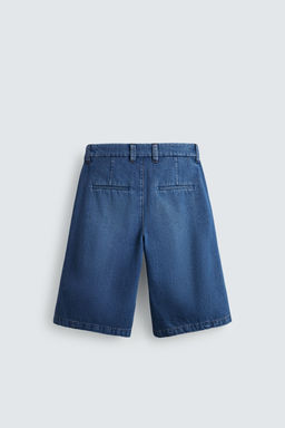 BERMUDA DENIM RELAXED FIT PLIEGUES / Azul