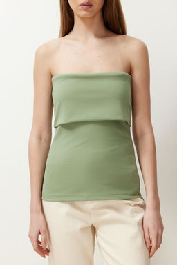 Yesil Straplez Yaka Yandan Fermuarl? Krep Orme Bluz TWOSS23BZ00928