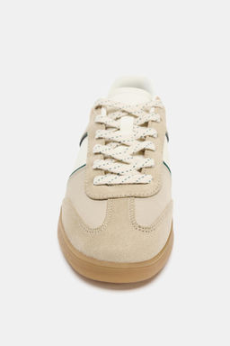 COLOURED SPORTS TRAINERS