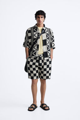 GEOMETRIK JACQUARD GOMLEK