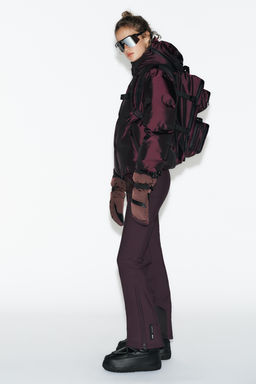 CABIN BACKPACK DETACHABLE TOILETRY BAG SKI COLLECTION