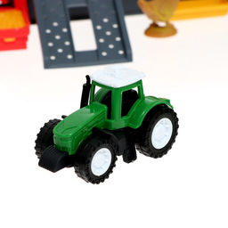 Игровой набор «Ферма», парковка для машин, амбар, вольеры, транспорт, животные