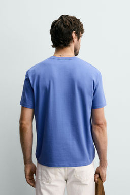 CAMISETA MEDIUM WEIGHT B?SICA /02 / Azul?n