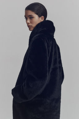 Abrigo efecto pelo con cuello esmoquin - H&m фото 8