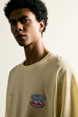 CAMISETA RELAXED FIT PARCHES COMBINADOS / Amarillo claro - Zara фото 5