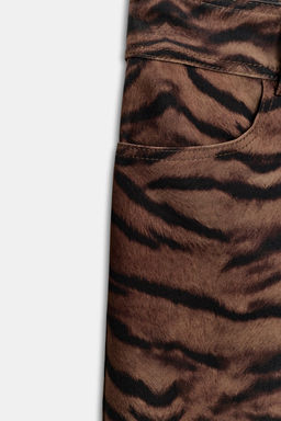 ANIMAL PRINT BARREL TROUSERS - Zara фото 5