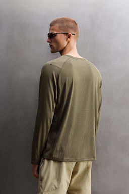 CAMISETA T?CNICA GRAVEL MANGA LARGA / Verde medio