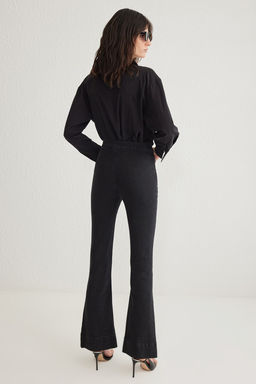 Siyah Kusgozu Baglama Detayl? Yuksek Bel Flare Jeans TWOSS25JE00005 - Trendyolmilla фото 3