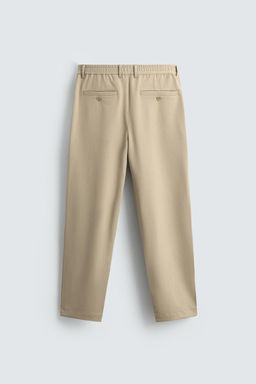 PANTAL?N STRAIGHT FIT CONFORT / Beige