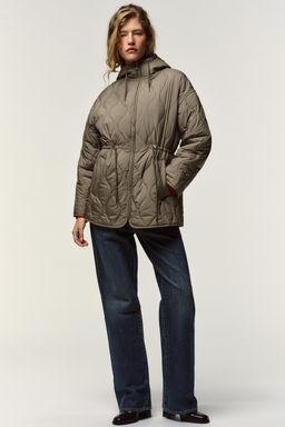 WATER-REPELLENT QUILTED JACKET WITH HOODIE