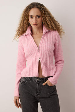 Wardrobe Essentials Koyu Gri Yun Kar?s?ml? Sakal/Tuylu Iplik Fermuarl? Triko H?rka | TWOAW26HI00149 - Trendyolmilla фото 7