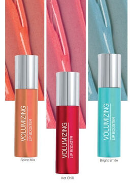 Topface Блеск для губ Volumizing Lip Booster тон 003 Bright Smile PT210