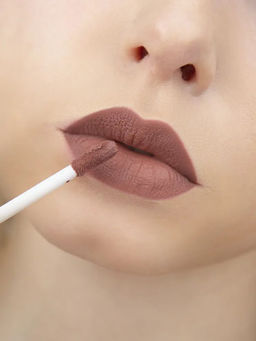 Luxvisage Блеск для губ PIN-UP Матовый эффект № 09 ICED COFFEE ( коричневый)