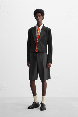 CROPPED TUXEDO BLAZER X HARRY LAMBERT