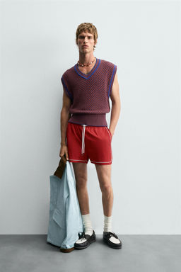 KNIT VEST WITH CONTRAST DETAIL