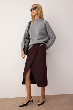 Koyu Kahverengi Aksesuar Detayl? Kruvaze Y?rtmacl? Midi Dokuma Etek TWOAW26ET00080