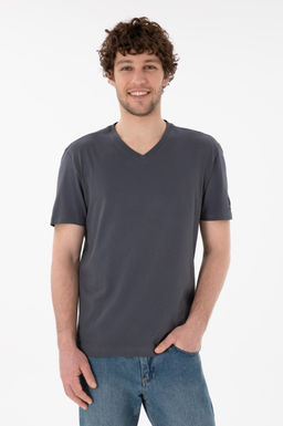 Erkek Regular Fit V Yaka Antrasit Basic Ti__rt Sepette S_rpriz _ndirim
