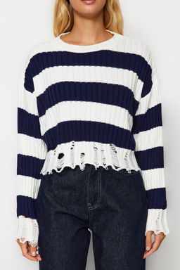 Ekru Crop Genis Kal?p Cizgili Ak?tma Detayl? Triko Kazak TWOAW24KZ00905 - Trendyolmilla фото 4