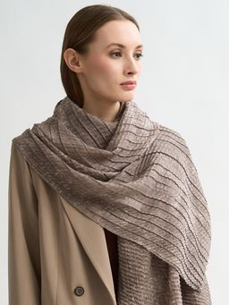 Большой, двусторонний однотонный палантин из жатого полотна вареный хлопок.