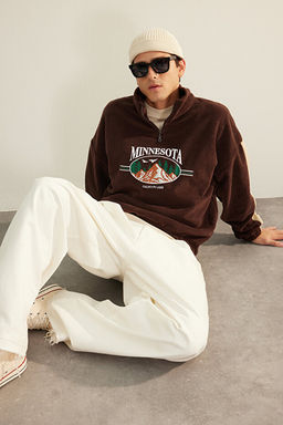 Kahverengi Unisex Oversize/Geni_ Kesim Dik Yaka Anti-pilling Polar Sweatshirt TMNAW24SW00034