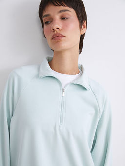 Dik Yaka Oversize Kad?n Sweatshirt