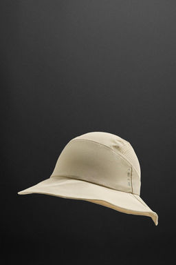 TECHNICAL BUCKET HAT