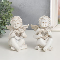 Цена за 2 шт.Фигурка полистоун Ангелочек с венком из роз в форме сердца, 11?9?8.4 см, МИКС