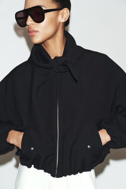 BOMBER JACKET WITH DETACHABLE SCARF - Zara фото 2