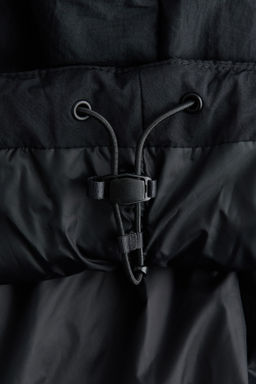 Chaqueta de deporte acolchada repelente al agua - H&m фото 4