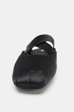 SLINGBACK BALLET FLATS WITH CROSSED ELASTIC STRAPS - Zara фото 8