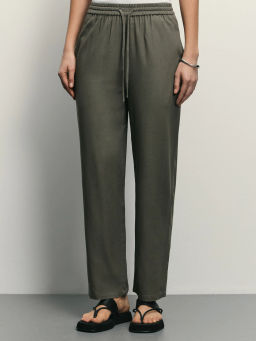 Прямые льняные брюки с эластичным поясом / Zarina  фото 2