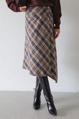 Bej-Cok Renkli Ekose Asimetrik Kesim Dugme Detayl? Etek TWOAW26ET00173 - Trendyolmilla фото 4