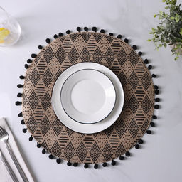 Цена за 12 шт. Салфетка сервировочная на стол Доляна Сафари, d=38 см, цвет чёрный  фото 2