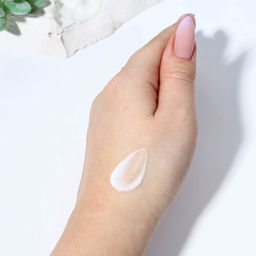 Цена за 3 шт. Крем для рук, питание, 30 мл, аромат клубники, BEAUTY FOOD