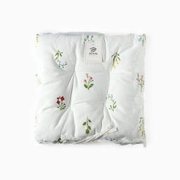 Подушка на стул Этель. Цветочек, 42?42?7 см, белая