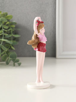 Фигурка полистоун «Девочка в розовых шортиках», 5×5×15 см