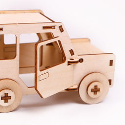 Сборная модель-машина «Внедорожник»