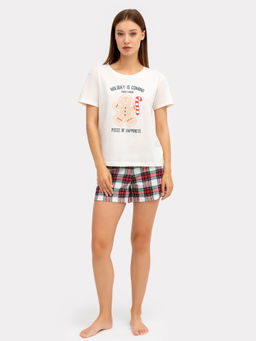 Комплект женский (джемпер, шорты) молочный в клетку с принтом в виде надписи и печенья