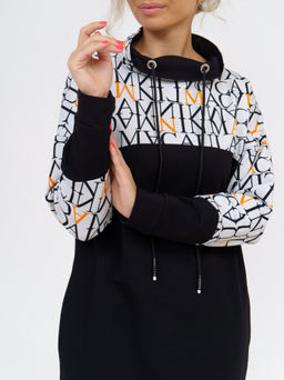 920 Платье "Черный/буквы/оранжевый"