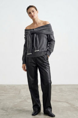 Antrasit Yumusak Dokulu Madonna Yaka Baglamal? Triko Kazak TWOAW26KZ00294